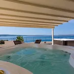 Appartement Hundefreundliches Nur 100 Meter Zum Mit Sauna, Meerblick, Whirlpool Dramalj