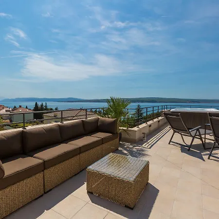 Apartment Hundefreundliches Nur 100 Meter Zum Mit Sauna, Meerblick, Whirlpool Dramalj