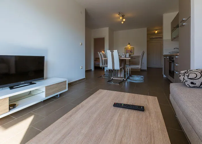 Hundefreundliches Nur 100 Meter Zum Mit Sauna, Meerblick, Whirlpool *